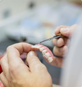 Studio Dentistico Semeghini Mauro_Protesi